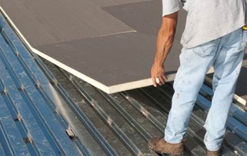 benefits of insulating Frizzelers Green flat roofing